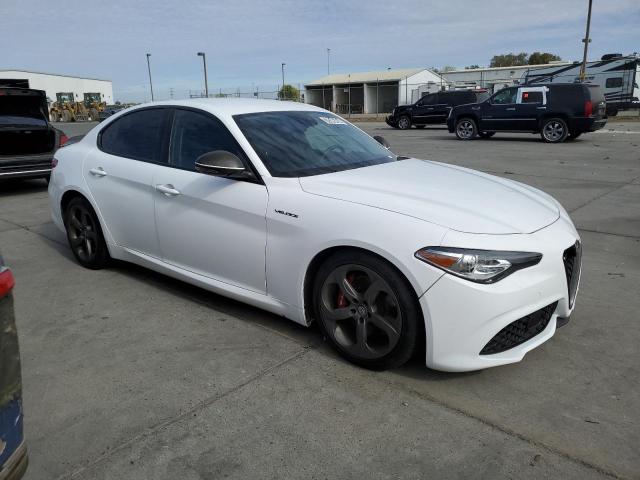 Photo 3 VIN: ZARFAEBN3J7565872 - ALFA ROMEO GIULIA 