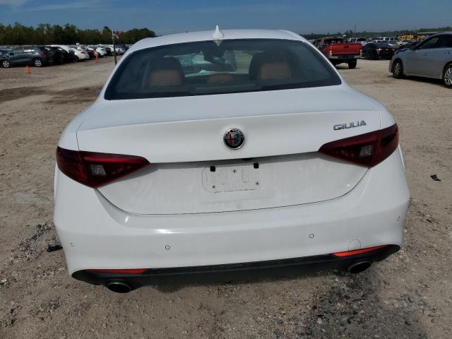 Photo 5 VIN: ZARFAEBN6J7583637 - ALFA-ROMEO GIULIA 