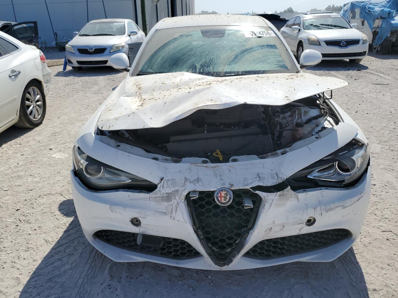 Photo 4 VIN: ZARFAEBN8J7564622 - ALFA ROMEO GIULIA 