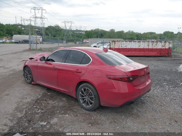 Photo 2 VIN: ZARFAEBN8J7565687 - ALFA ROMEO GIULIA 