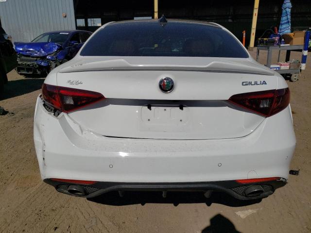 Photo 5 VIN: ZARFAECN0J7582725 - ALFA ROMEO GIULIA TI 