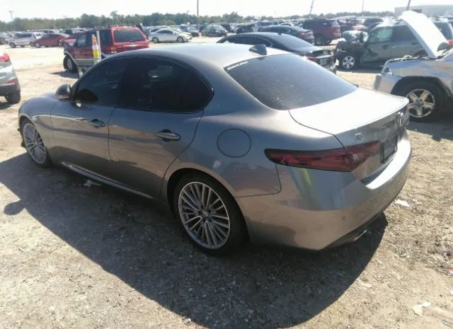 Photo 2 VIN: ZARFAECN1H7537111 - ALFA-ROMEO GIULIA 