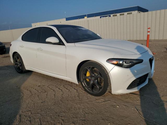 Photo 3 VIN: ZARFAECN4H7560270 - ALFA-ROMEO GIULIA 