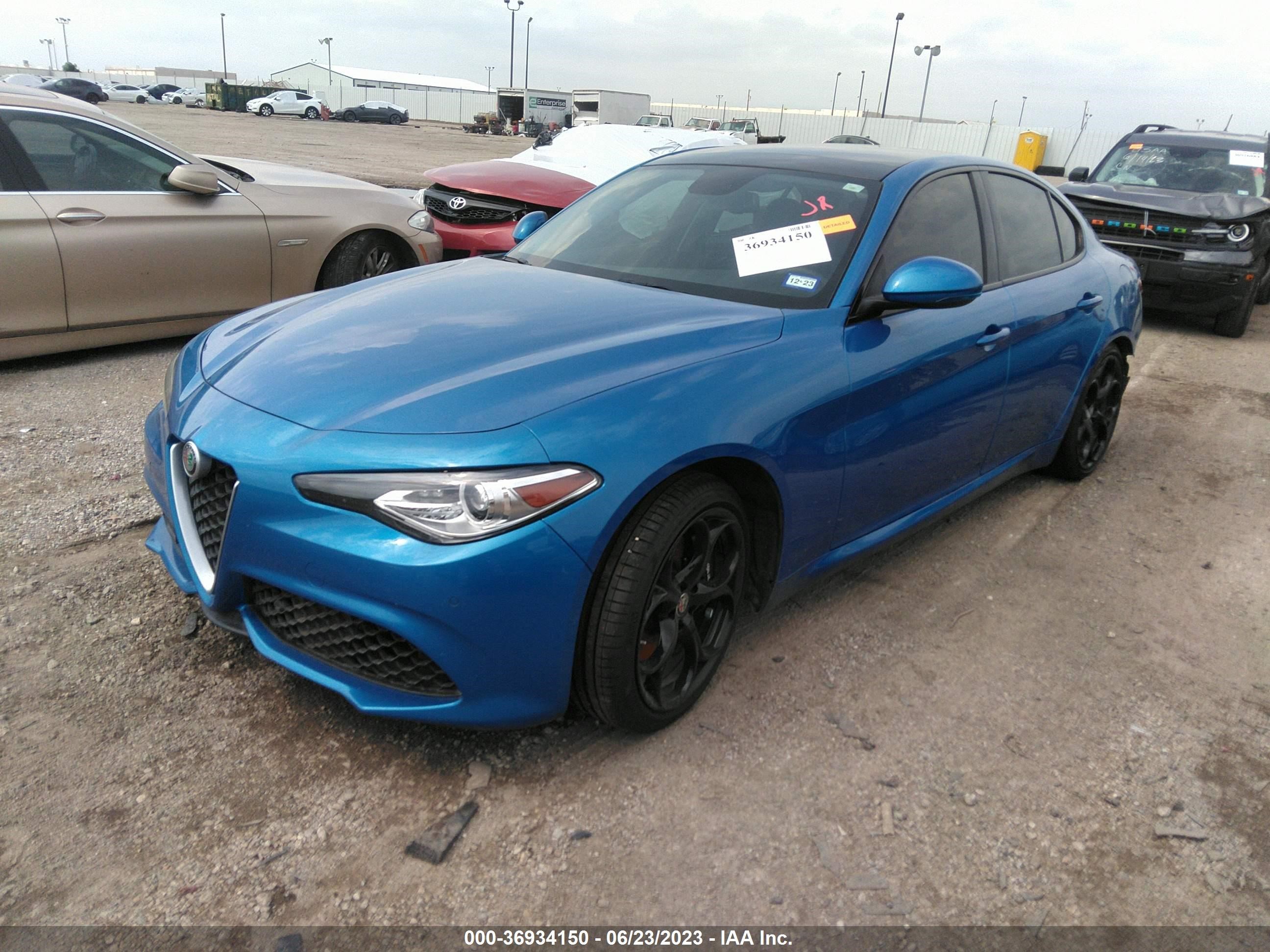 Photo 1 VIN: ZARFAECN4J7581495 - ALFA-ROMEO GIULIA 