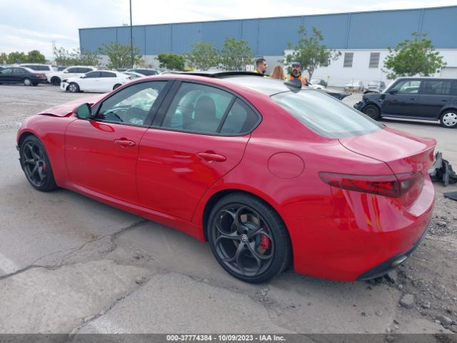 Photo 2 VIN: ZARFAECN5H7531733 - ALFA-ROMEO GIULIA 