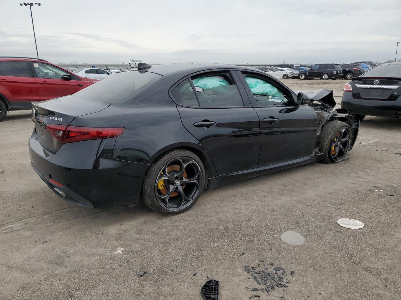 Photo 2 VIN: ZARFAECN6J7576895 - ALFA ROMEO GIULIA 