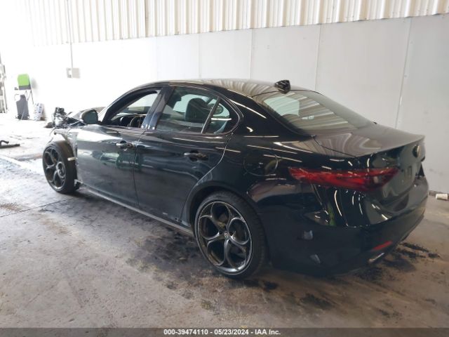 Photo 2 VIN: ZARFAECN6J7589159 - ALFA-ROMEO GIULIA 