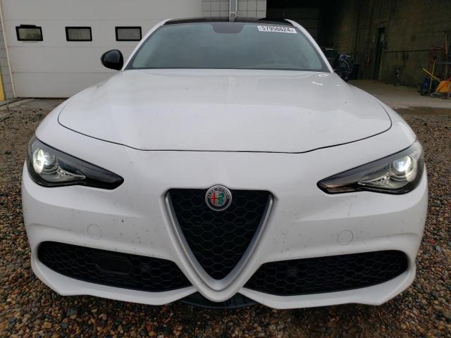 Photo 4 VIN: ZARFAECN6J7599478 - ALFA ROMEO GIULIA 