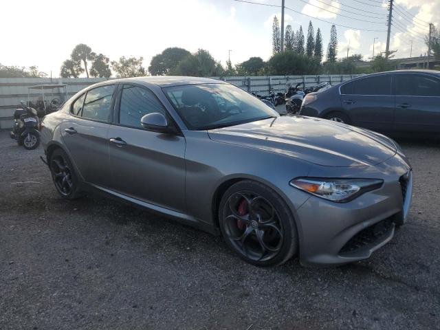 Photo 3 VIN: ZARFAECN8J7593598 - ALFA-ROMEO GIULIA 