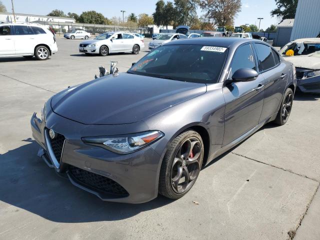 Photo 1 VIN: ZARFAECN9H7550141 - ALFA-ROMEO GIULIA TI 