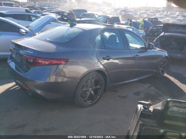 Photo 3 VIN: ZARFAECN9H7560930 - ALFA ROMEO GIULIA 