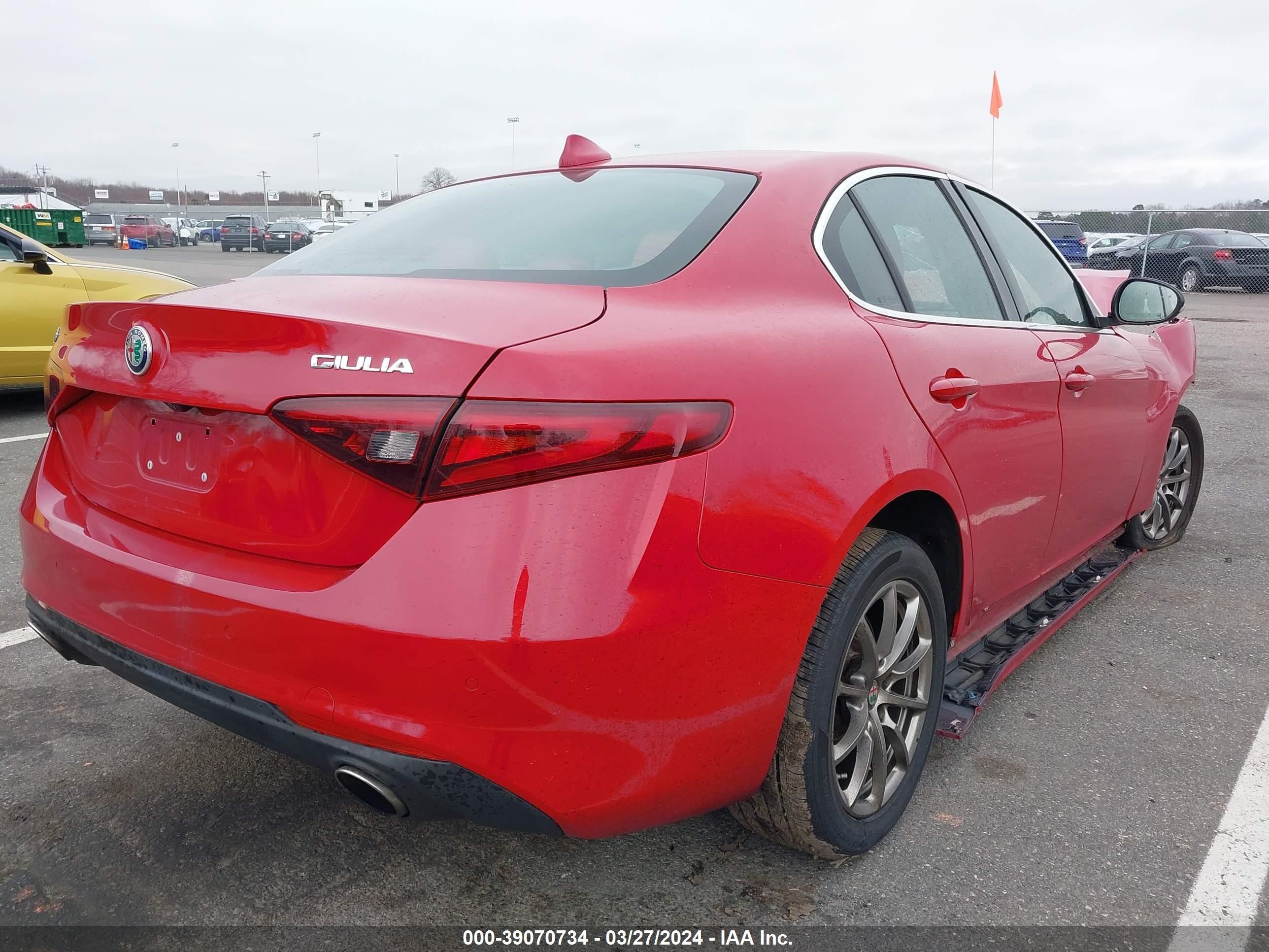 Photo 3 VIN: ZARFAEDN5H7543511 - ALFA ROMEO GIULIA 