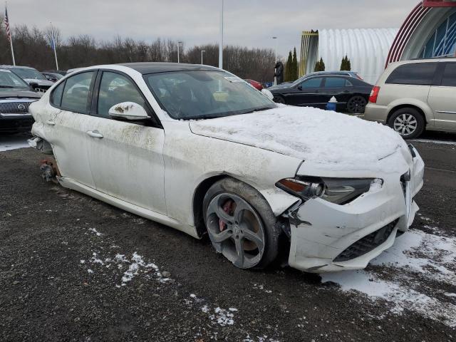 Photo 3 VIN: ZARFAEDN7J7572868 - ALFA ROMEO GIULIA Q4 