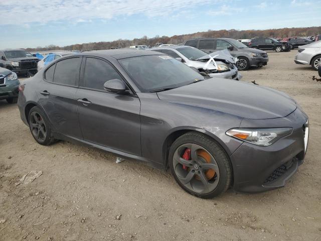 Photo 3 VIN: ZARFAEDN8H7551327 - ALFA ROMEO GIULIA 