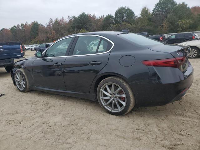 Photo 1 VIN: ZARFAEDNXJ7597585 - ALFA ROMEO GIULIA Q4 