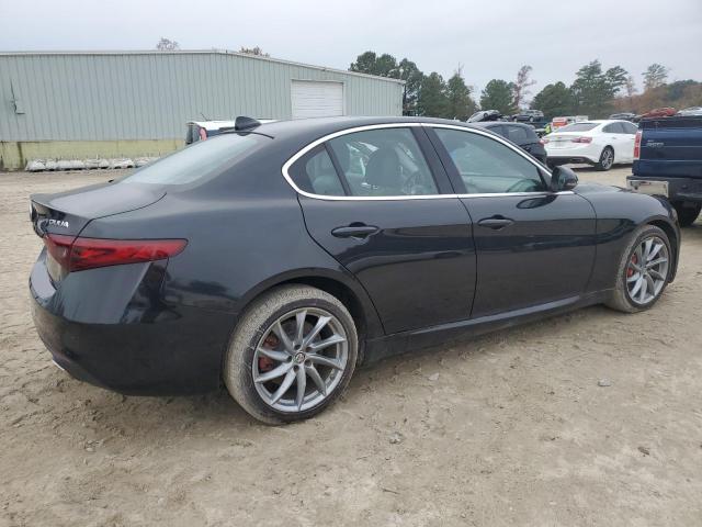 Photo 2 VIN: ZARFAEDNXJ7597585 - ALFA ROMEO GIULIA Q4 