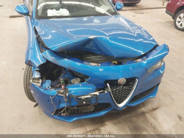 Photo 5 VIN: ZARFAEEN0H7561560 - ALFA ROMEO GIULIA 