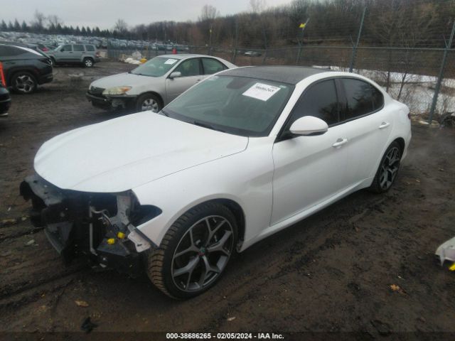 Photo 1 VIN: ZARFAEEN1J7592595 - ALFA-ROMEO GIULIA 