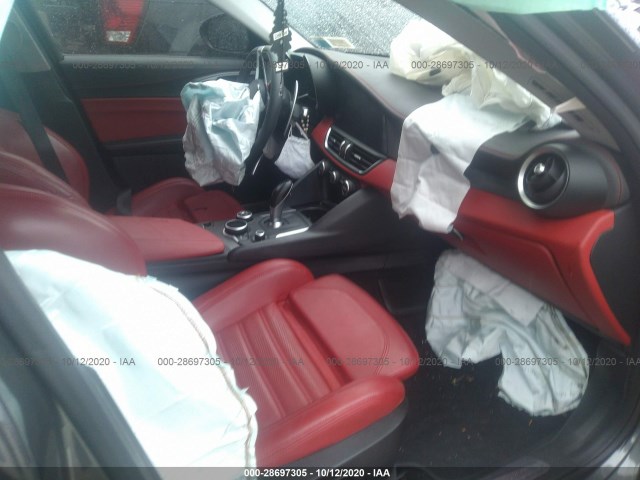 Photo 4 VIN: ZARFAEEN3J7579489 - ALFA-ROMEO GIULIA 