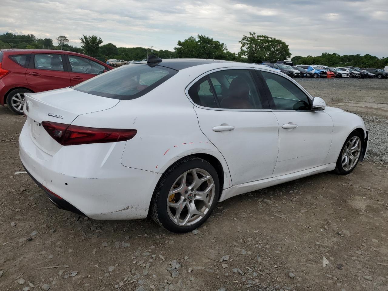 Photo 2 VIN: ZARFAEEN4J7589643 - ALFA-ROMEO GIULIA 