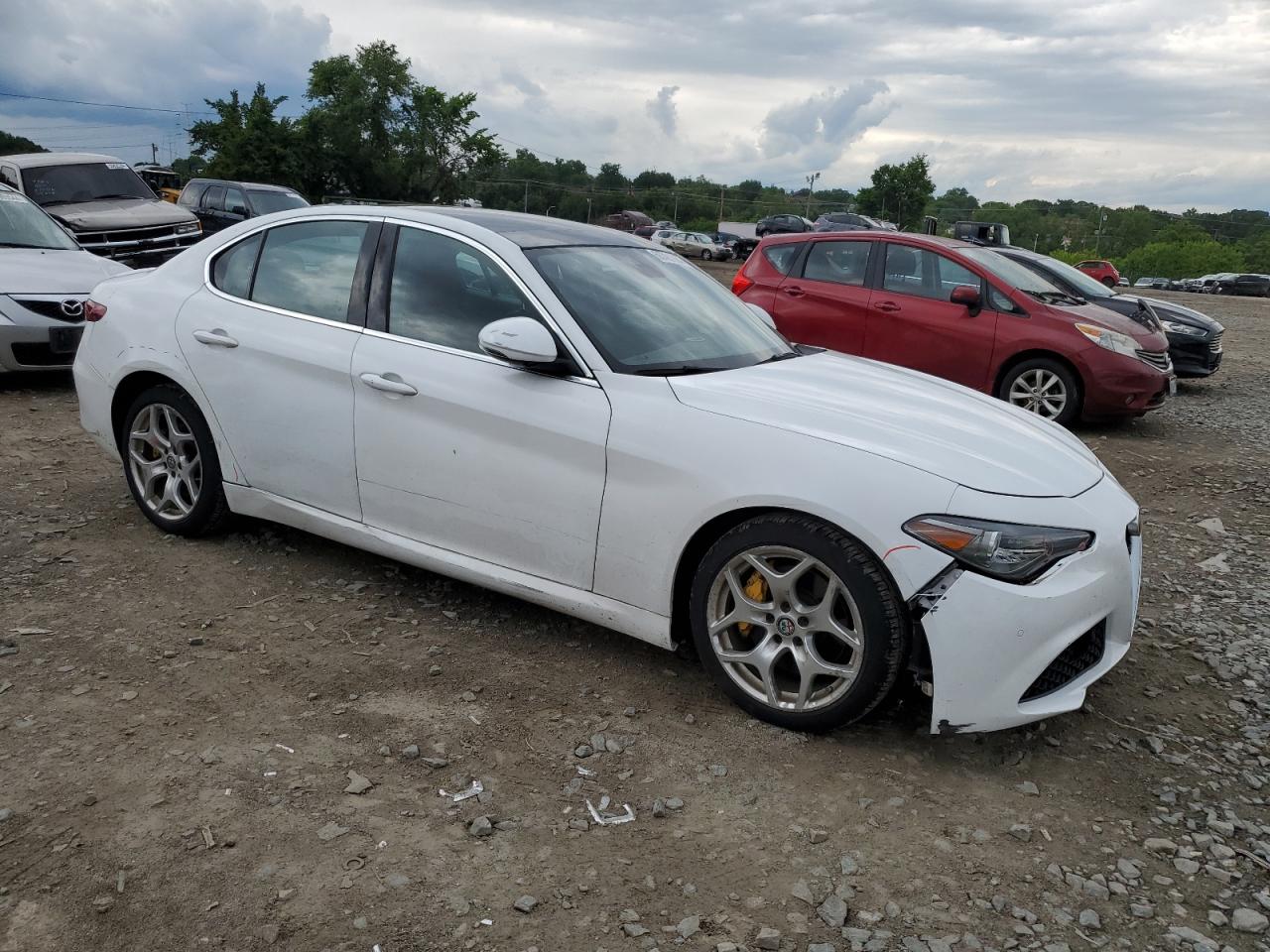 Photo 3 VIN: ZARFAEEN4J7589643 - ALFA-ROMEO GIULIA 