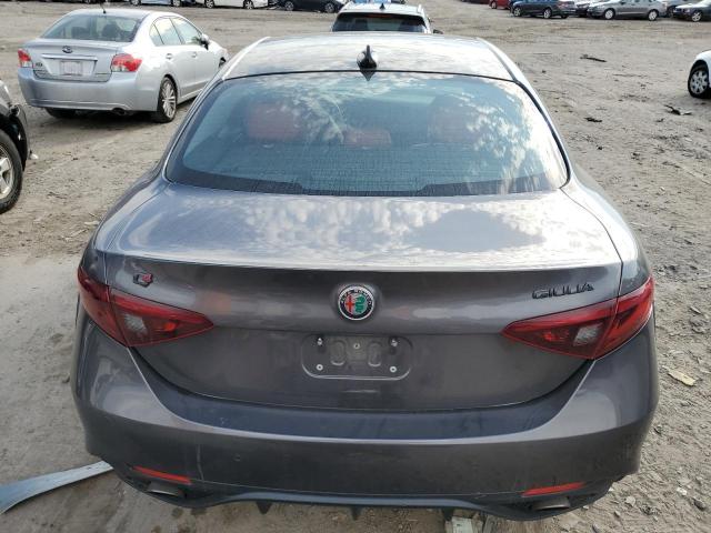 Photo 5 VIN: ZARFAEEN5J7597735 - ALFA ROMEO GIULIA TI 