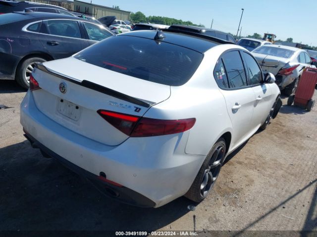 Photo 3 VIN: ZARFAEEN6J7569040 - ALFA-ROMEO GIULIA 