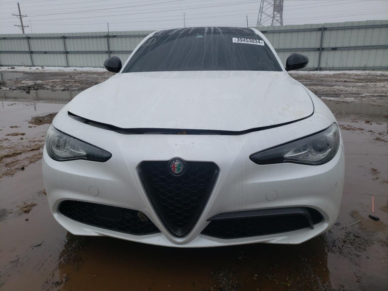 Photo 4 VIN: ZARFAEEN7J7564302 - ALFA-ROMEO GIULIA 