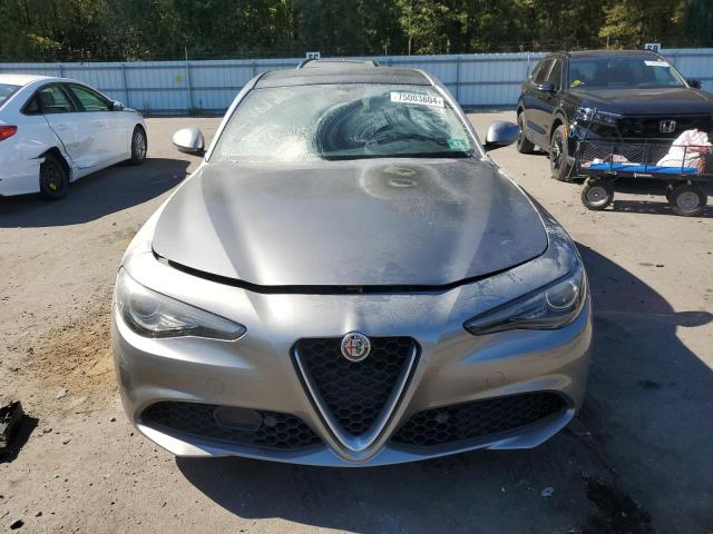 Photo 4 VIN: ZARFAEEN7J7576708 - ALFA ROMEO GIULIA TI 