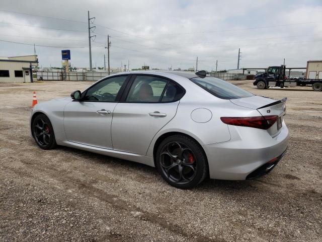 Photo 1 VIN: ZARFAEEN9J7597611 - ALFA ROMEO GIULIA 