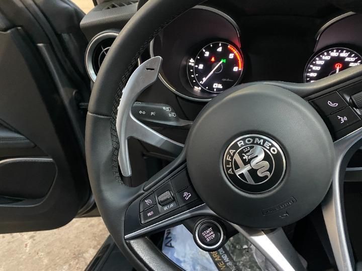 Photo 17 VIN: ZARFAGBU2J7C10679 - ALFA-ROMEO STELVIO SUV 