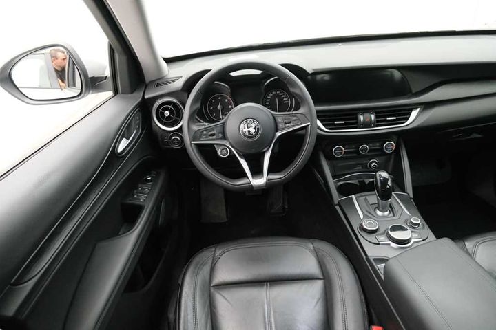 Photo 9 VIN: ZARFAGBU3H7B69120 - ALFA-ROMEO STELVIO 