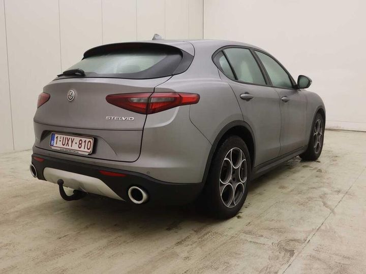 Photo 10 VIN: ZARFAGBU3J7C12389 - ALFA ROMEO STELVIO 