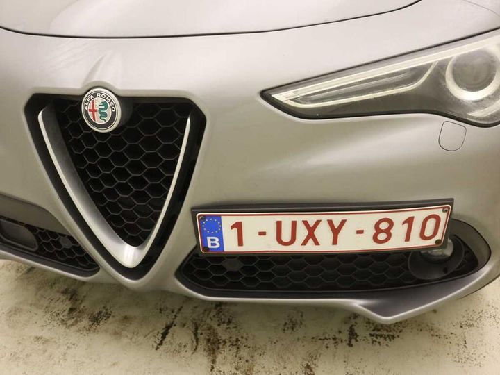 Photo 12 VIN: ZARFAGBU3J7C12389 - ALFA ROMEO STELVIO 