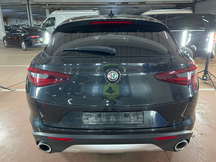 Photo 8 VIN: ZARFAGBU4J7C16810 - ALFA-ROMEO STELVIO '17 