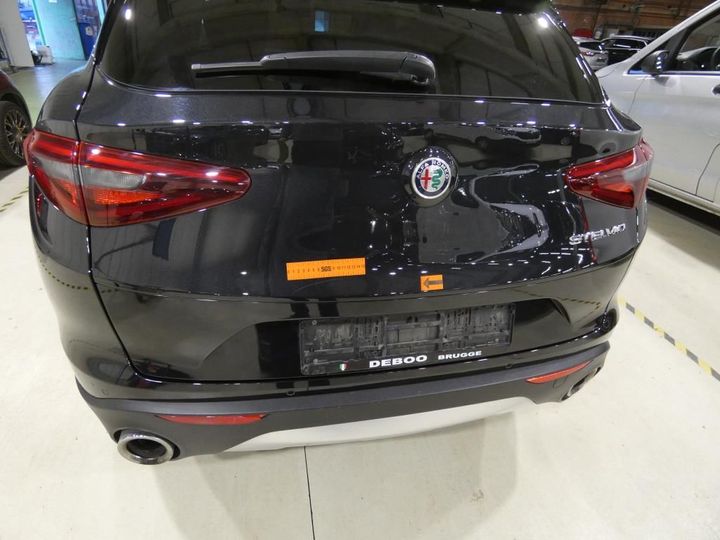 Photo 29 VIN: ZARFAGBU4J7C18489 - ALFA ROMEO STELVIO 