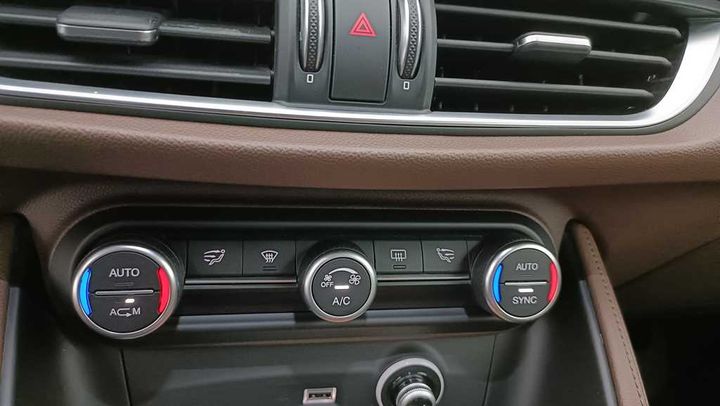 Photo 25 VIN: ZARFAGBU5J7C10756 - ALFA-ROMEO STELVIO 