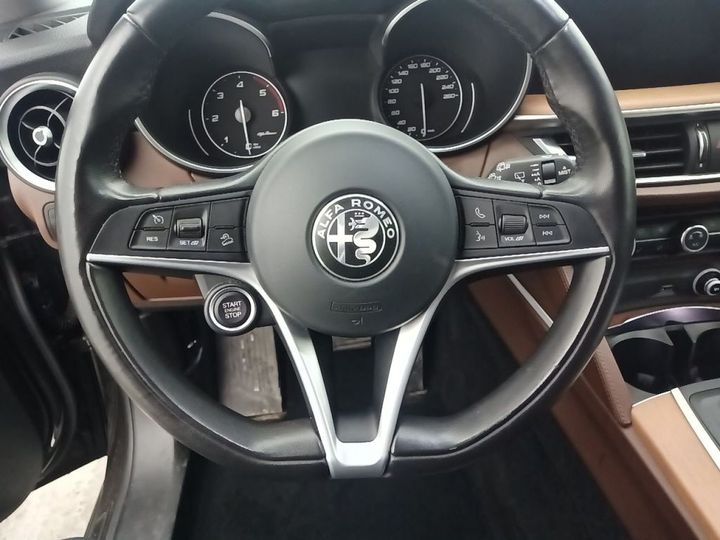 Photo 19 VIN: ZARFAGBU6J7C12435 - ALFA ROMEO STELVIO &#3917 