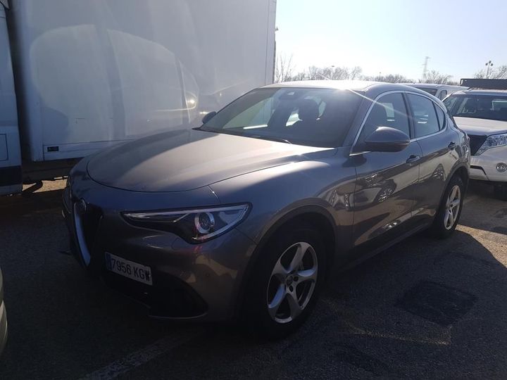 Photo 1 VIN: ZARFAGBU7J7C05848 - ALFA ROMEO STELVIO 