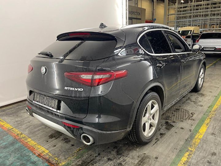 Photo 3 VIN: ZARFAGBU8J7C10752 - ALFA ROMEO STELVIO DIESEL 