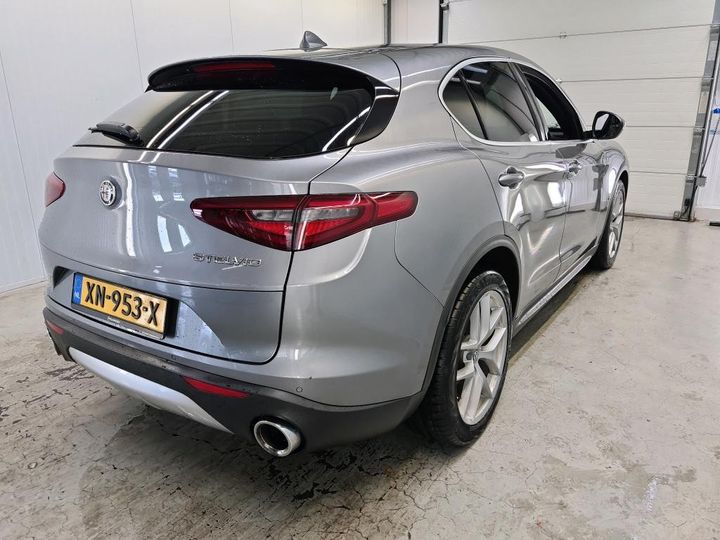 Photo 3 VIN: ZARFAGBUXH7B84939 - ALFA-ROMEO STELVIO 