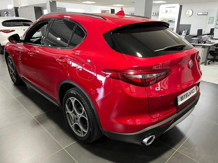 Photo 2 VIN: ZARFAHBN3J7C18854 - ALFA-ROMEO STELVIO SUV 