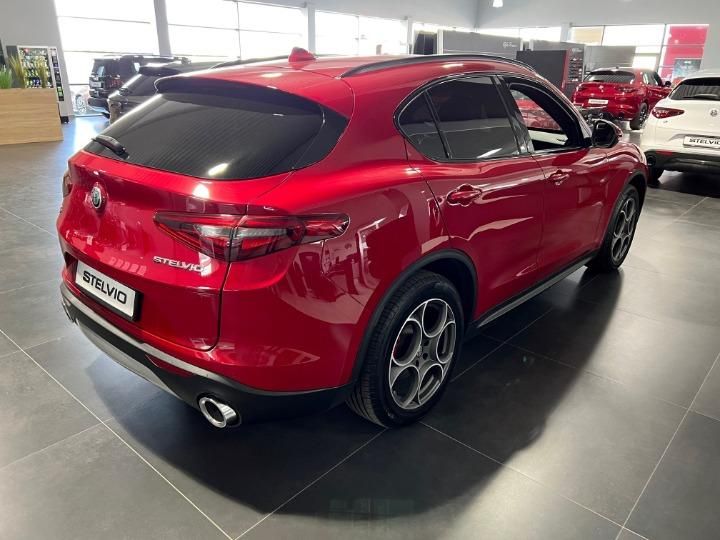 Photo 3 VIN: ZARFAHBN3J7C18854 - ALFA-ROMEO STELVIO SUV 