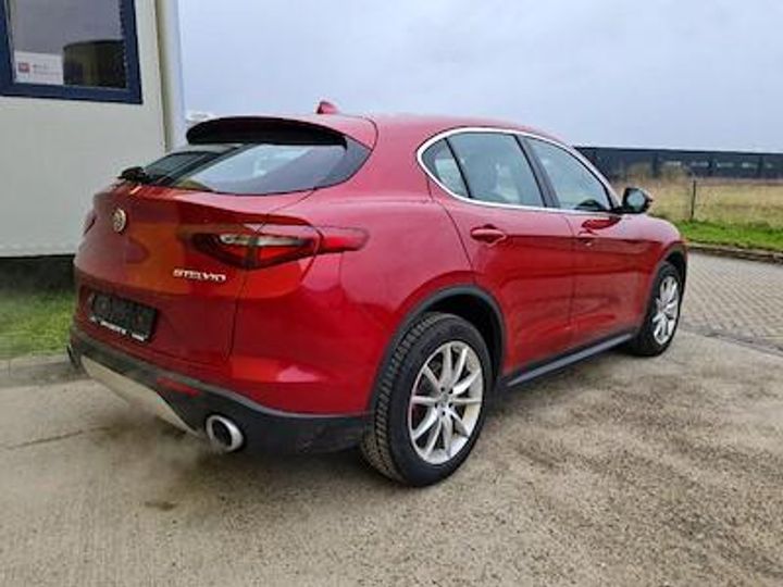 Photo 4 VIN: ZARFAHBN4H7B53314 - ALFA-ROMEO STELVIO 