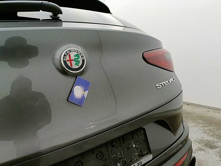 Photo 21 VIN: ZARFAHBN5J7B97716 - ALFA ROMEO STELVIO &#3917 