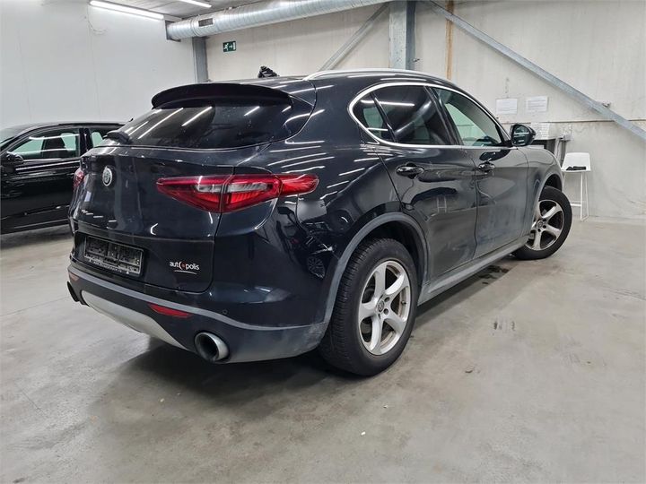 Photo 2 VIN: ZARFAHBN9J7C22035 - ALFA-ROMEO STELVIO 