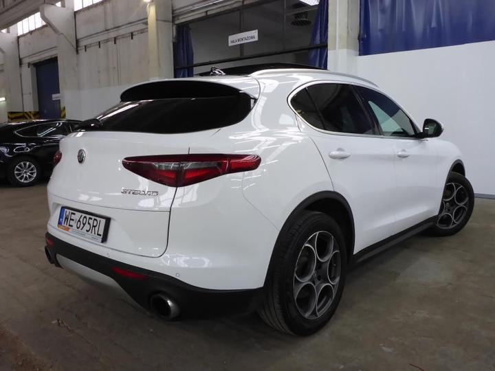 Photo 3 VIN: ZARFAHBNXH7B81411 - ALFA-ROMEO STELVIO 