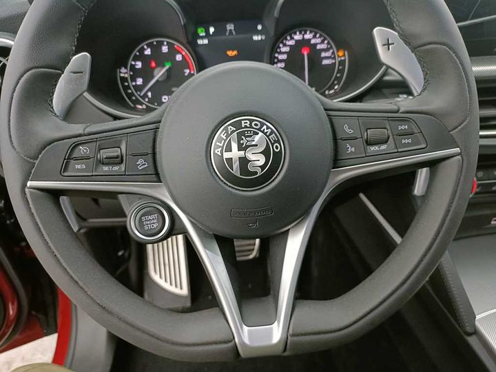 Photo 24 VIN: ZARFAHBNXJ7C14784 - ALFA-ROMEO STELVIO 