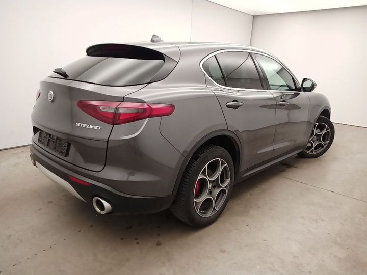 Photo 2 VIN: ZARFAHBU1J7C04491 - ALFA ROMEO STELVIO 