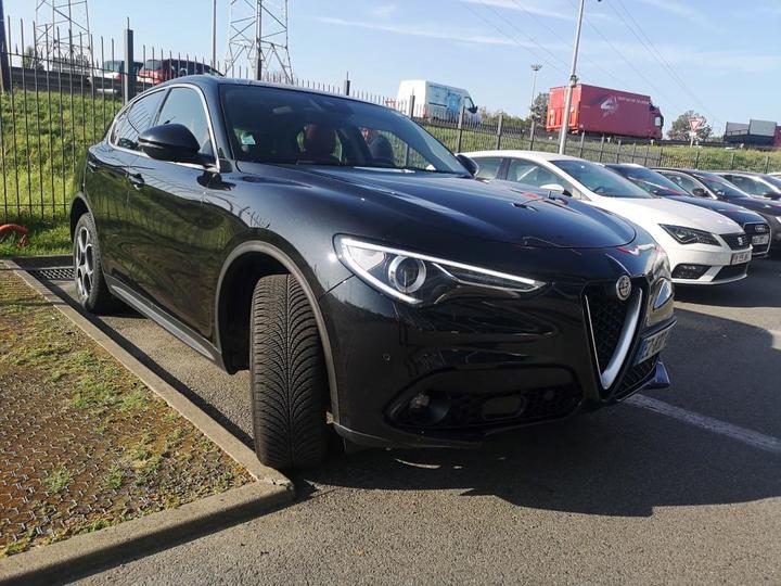 Photo 2 VIN: ZARFAHBU1J7C23011 - ALFA-ROMEO STELVIO 